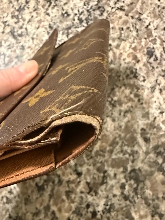 Vintage Louis Vuitton Trifold Wallet - Picture 7 of 14